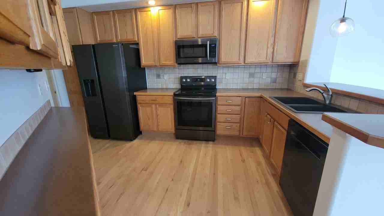 4159 Da Vinci Dr - Photo 5 of 24