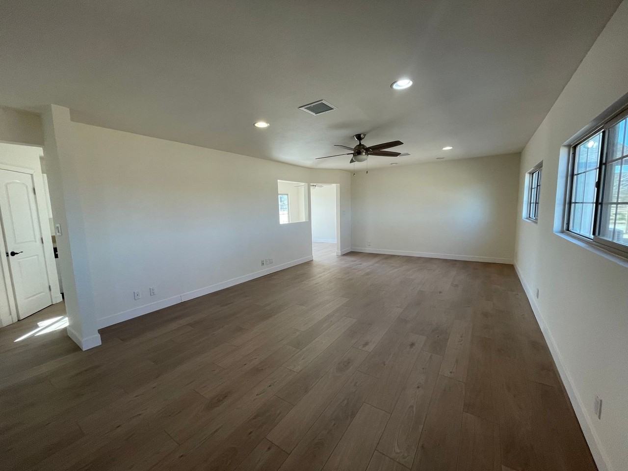 56715 Scandia Ln - Photo 4 of 12