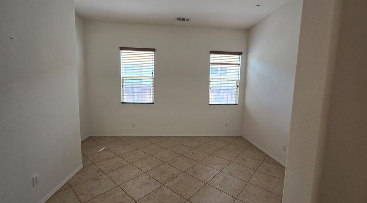 6015 Dubois Pl - Photo 3 of 18