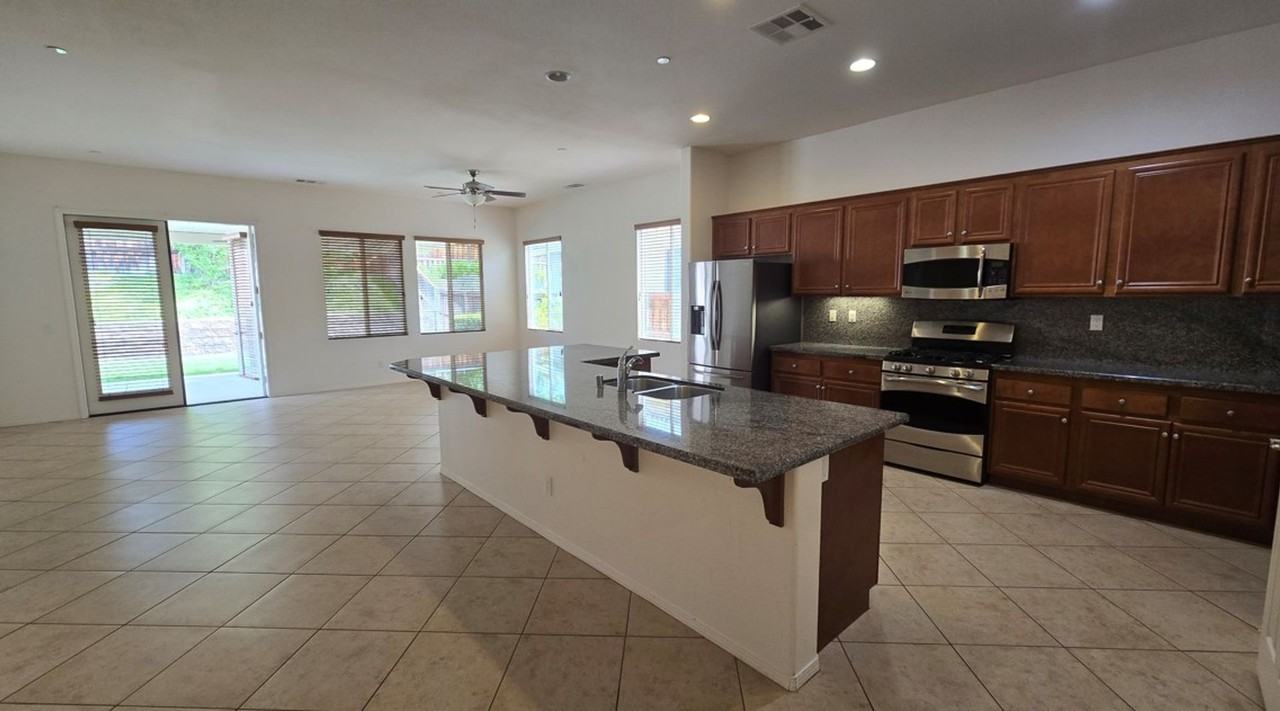 6015 Dubois Pl - Photo 2 of 18