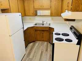 featured image of 555 Central Ave S