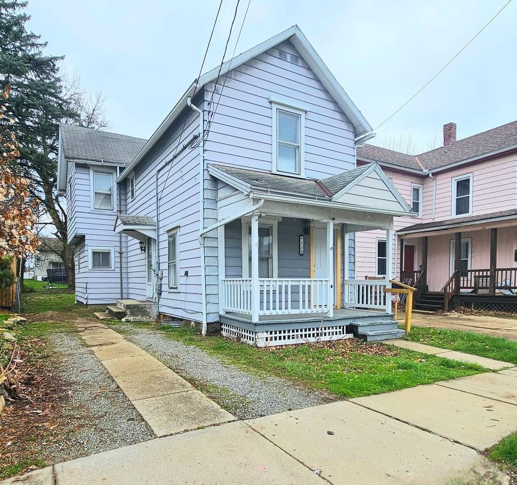 138 138 Poplar St Mansfield OH 44903