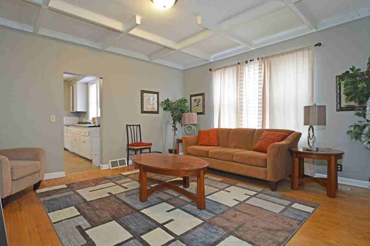 1237 7th St E - Photo 3 of 14