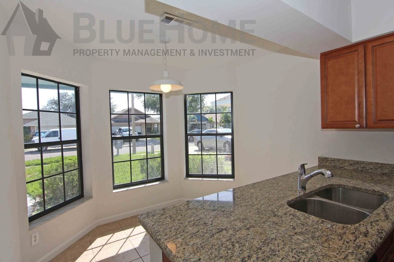 10412 Cresto Delsol Cir - Photo 3 of 12