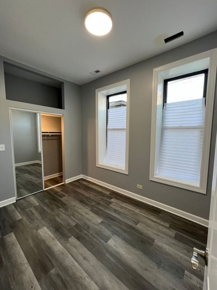 2140 S. Fairfield - Photo 3 of 26