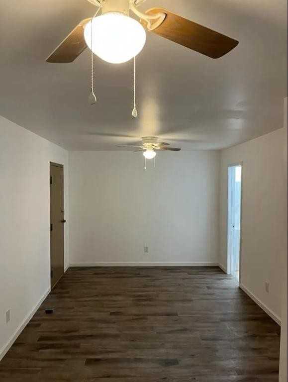 2611 Brownsville Rd - Photo 7 of 10