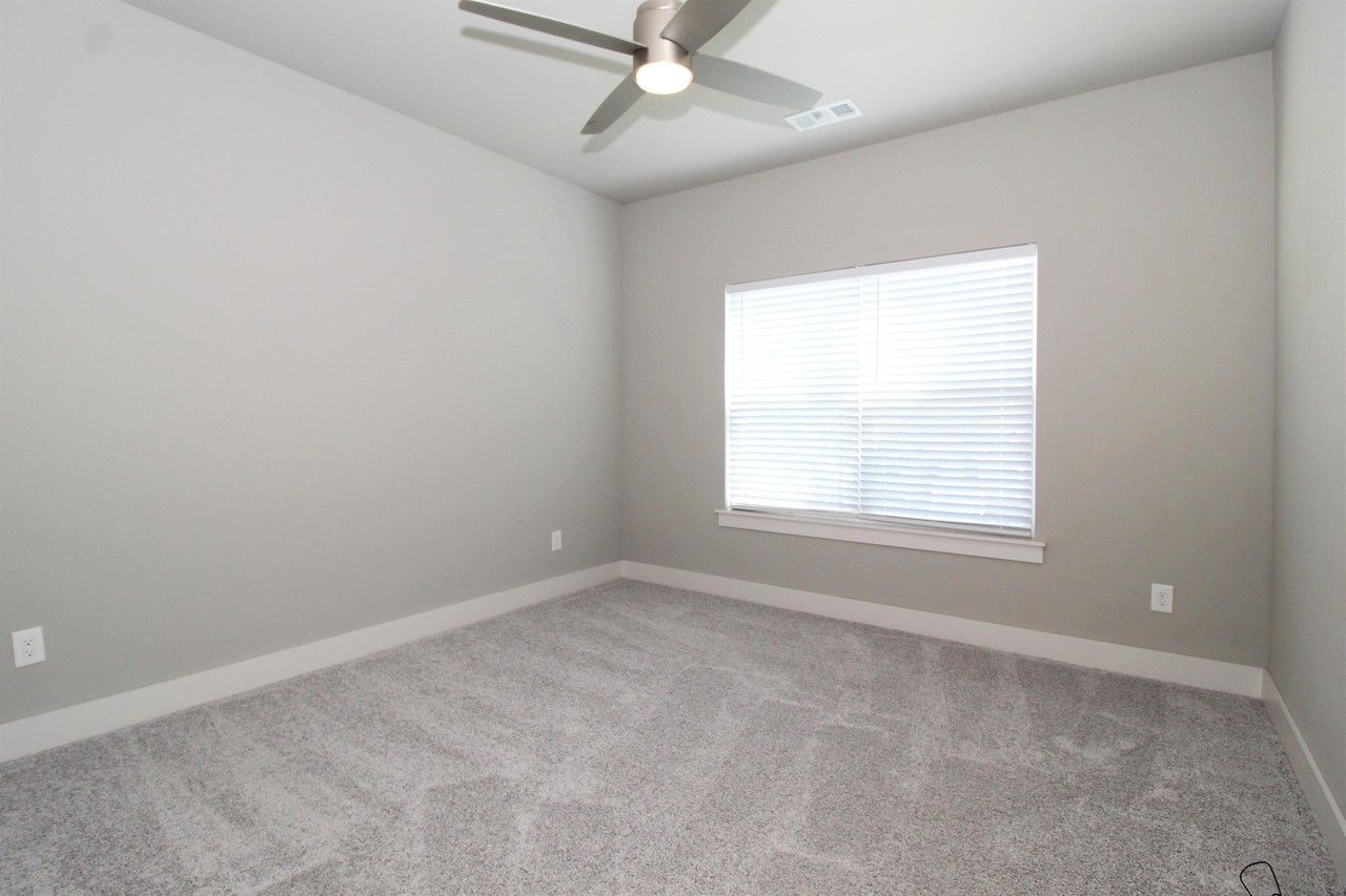 2047 S Florida Way - Photo 3 of 26