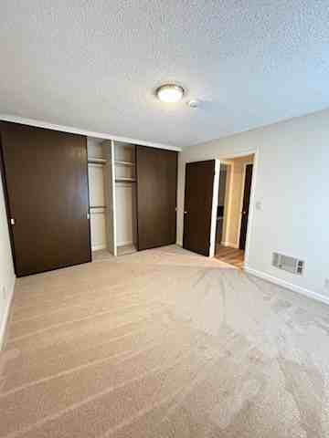 143 Maricopa Ct #1 - Photo 3 of 12