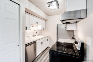 featured image of 1000 Lucerne Dr