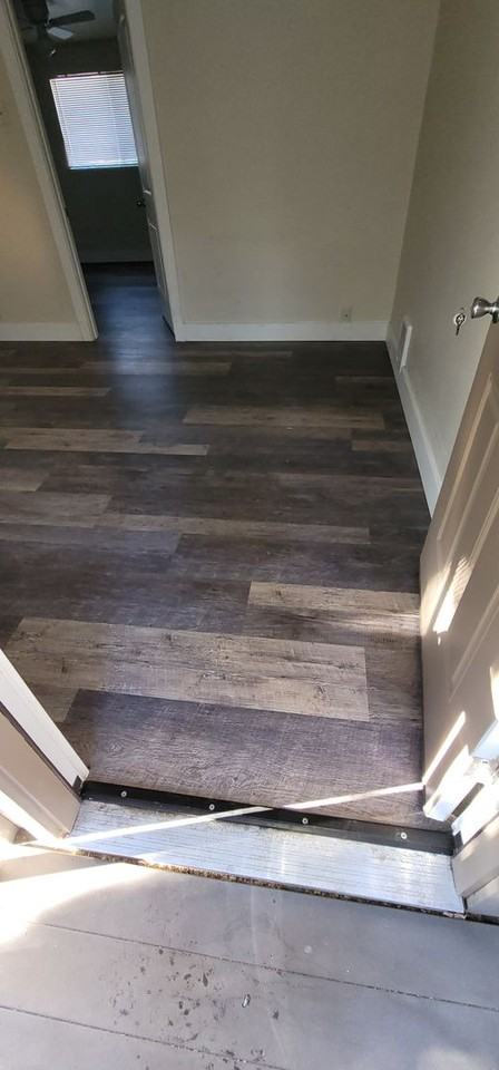 1260 Ne Purcell Blvd - Photo 5 of 10