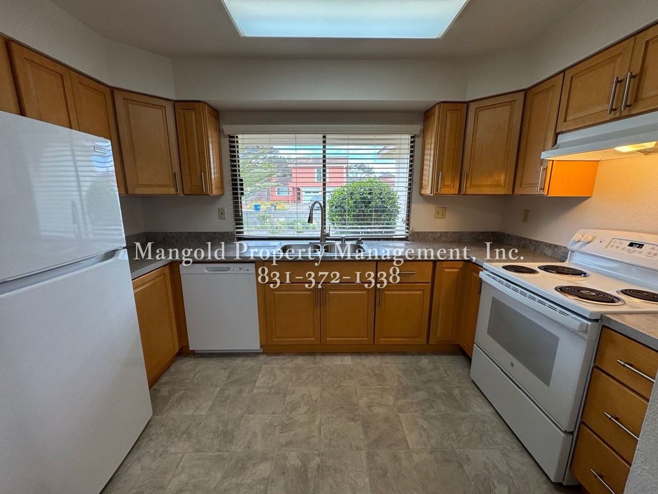 3093 Snell Pl - Photo 5 of 23