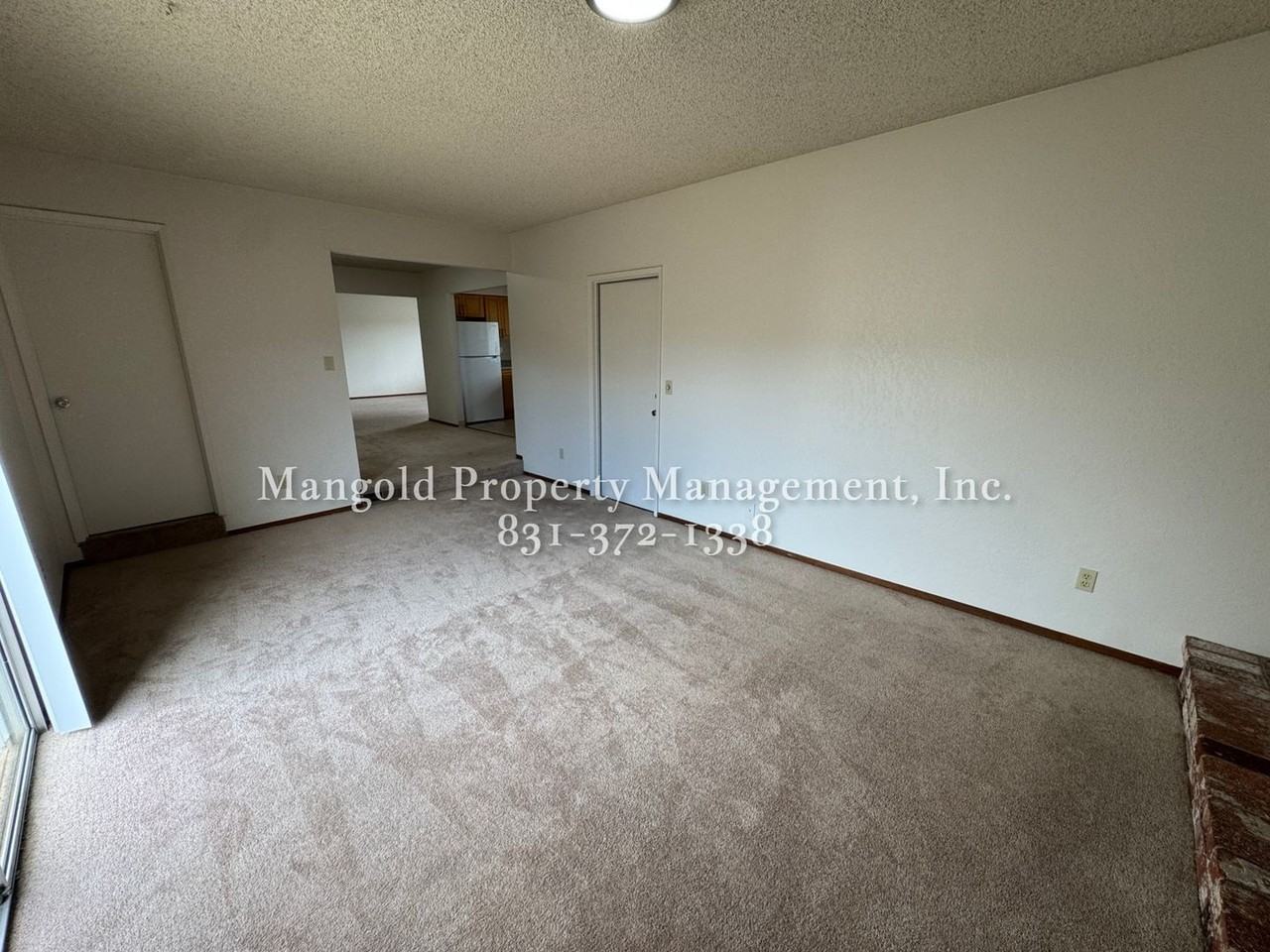 3093 Snell Pl - Photo 7 of 23