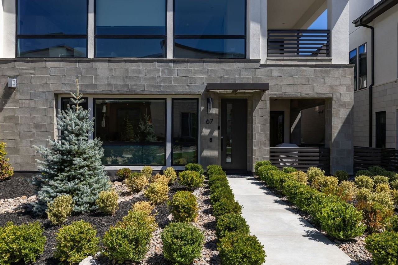 67 Caballada St - Photo 6 of 22