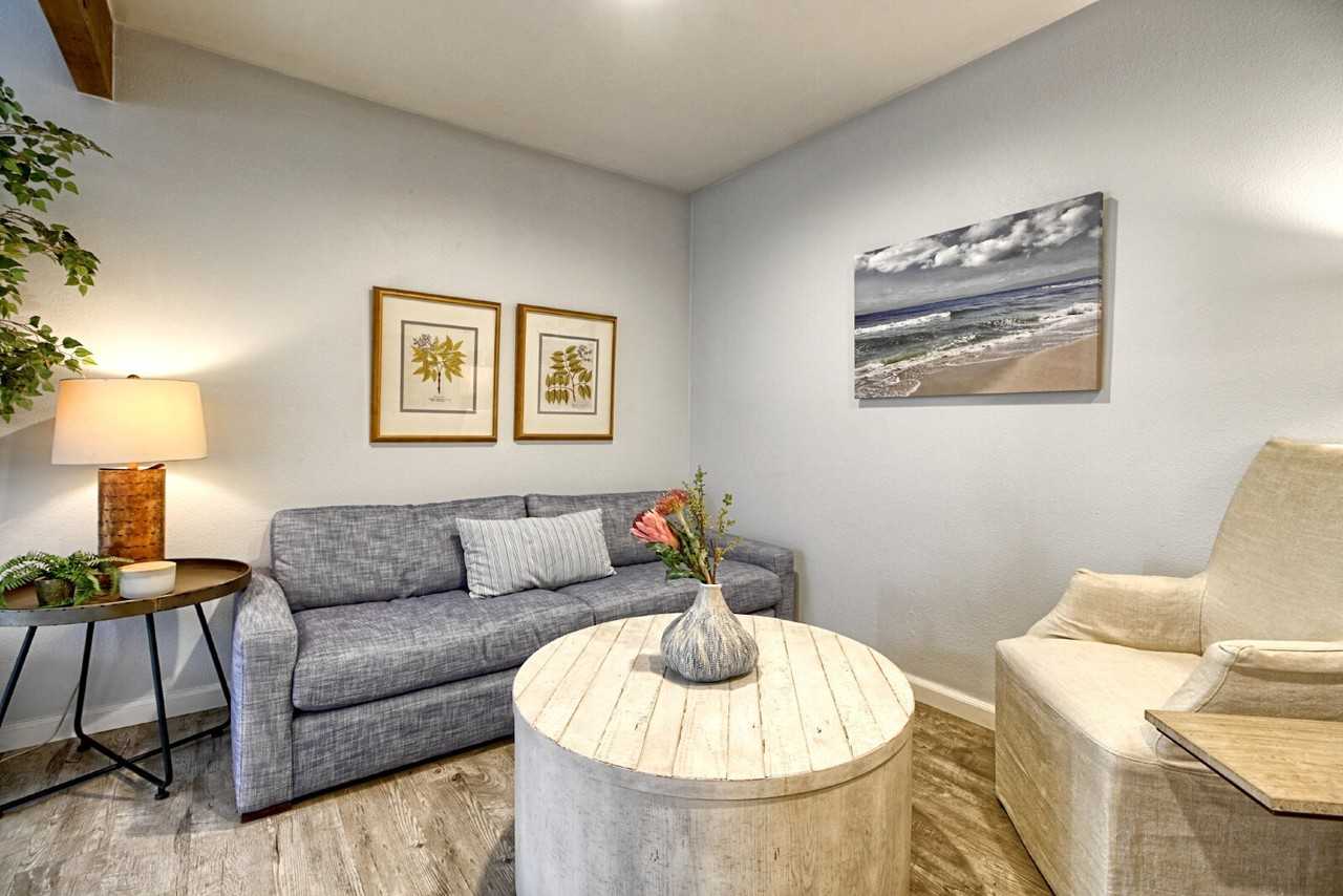 398 Highland Dr #398 - Photo 5 of 21