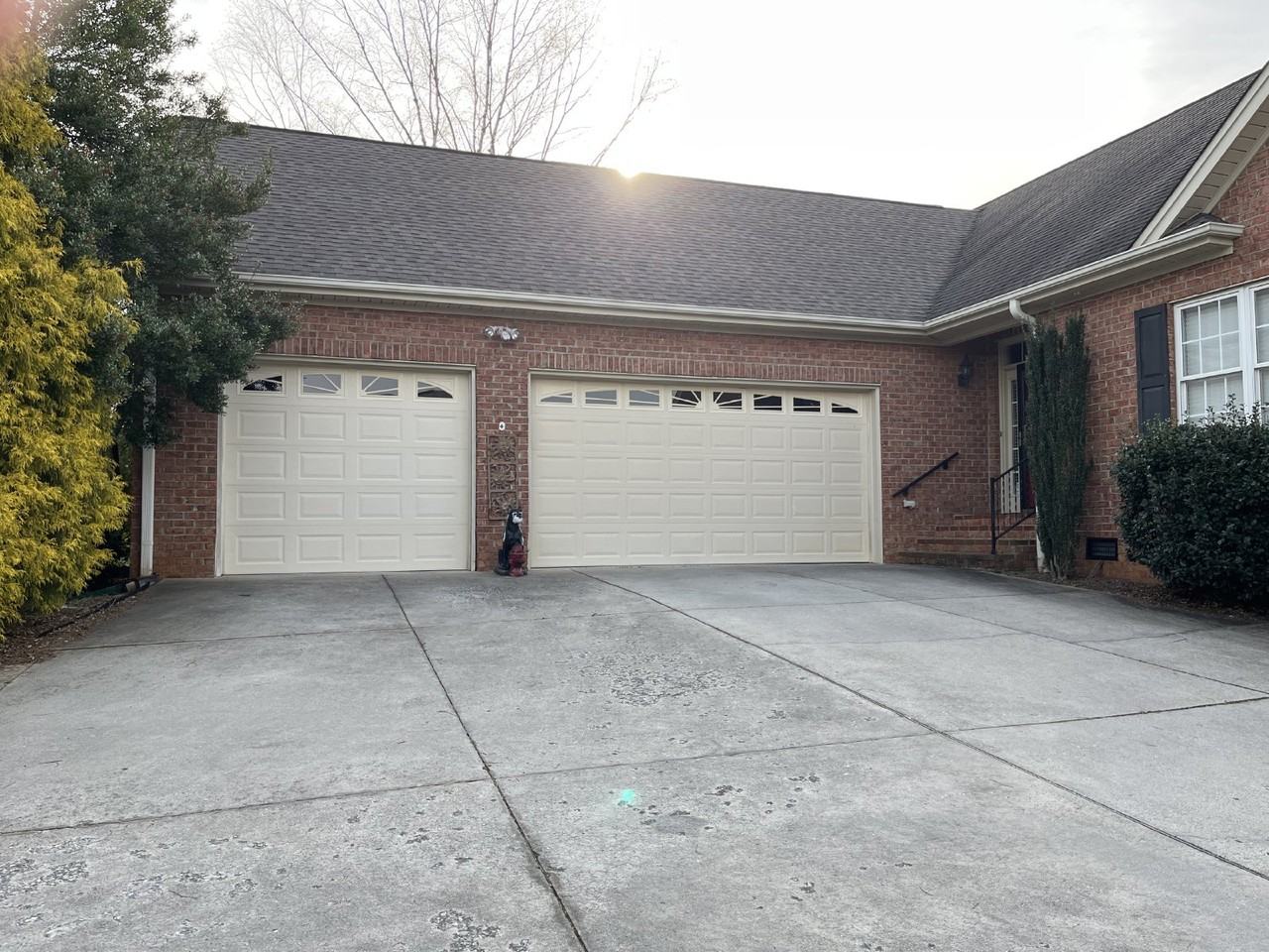 6044 Aaron Place Ln - Photo 3 of 27