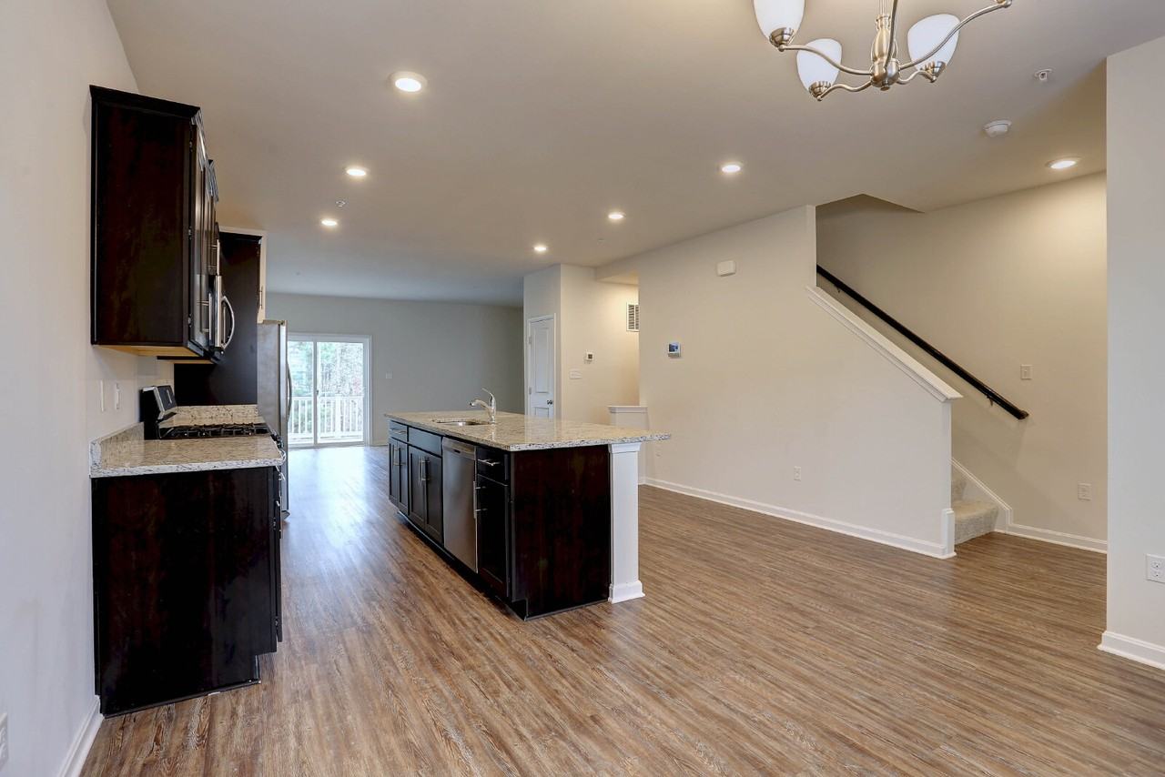 1713 Red Fox Trl - Photo 7 of 28