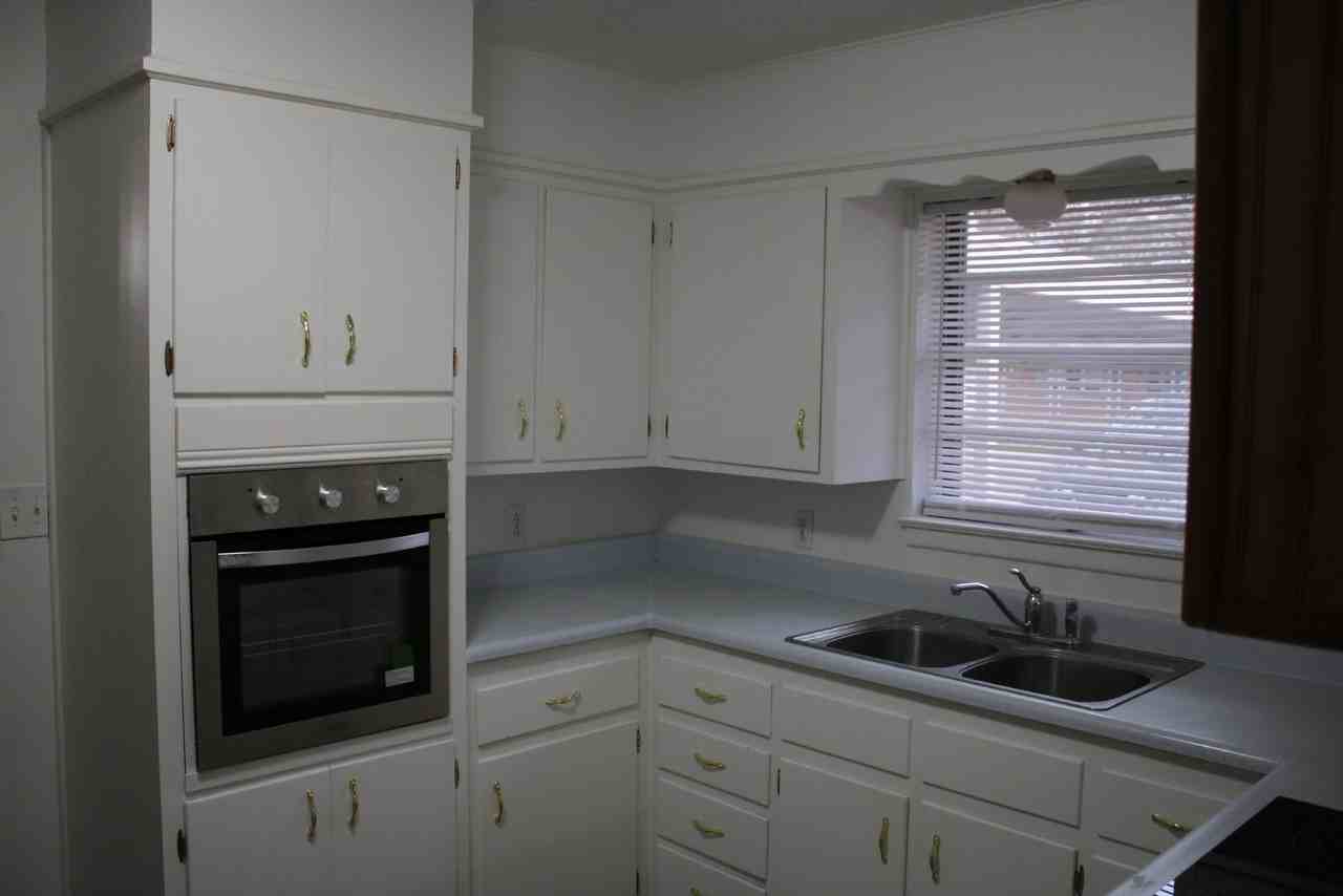 5503 36th St - Photo 7 of 24