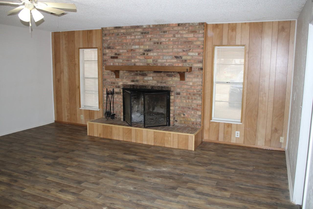 5503 36th St - Photo 2 of 24