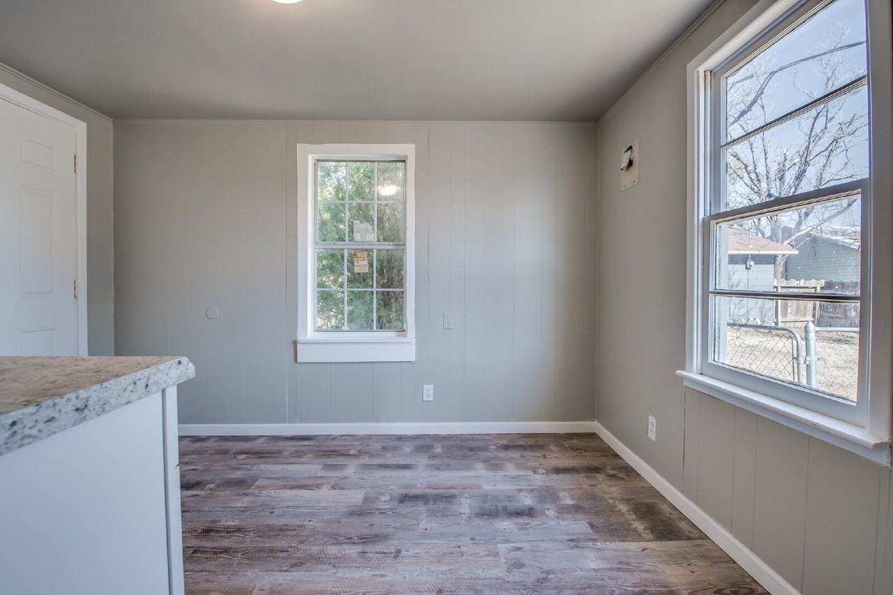 4813 40th St #REAR - Photo 4 of 7