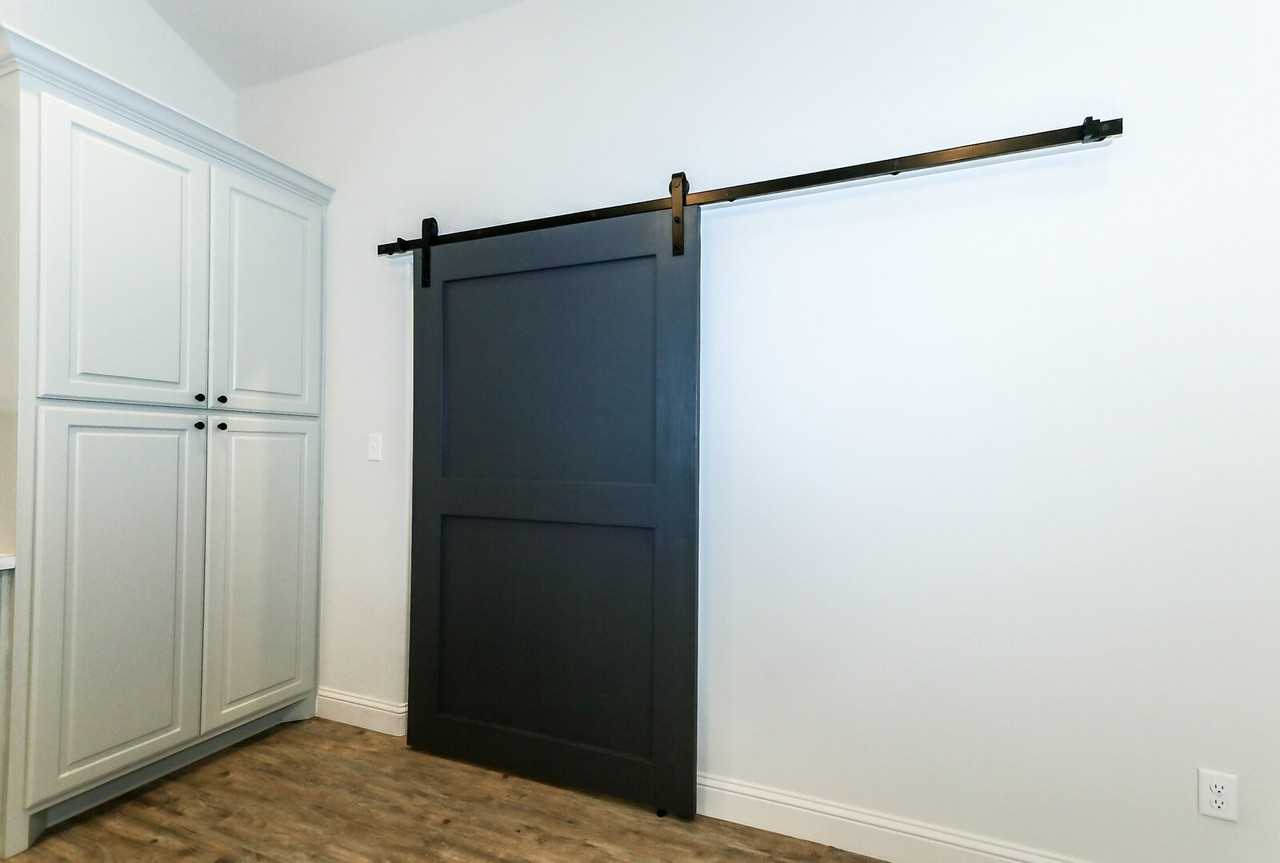 11104 Acme St - Photo 6 of 17