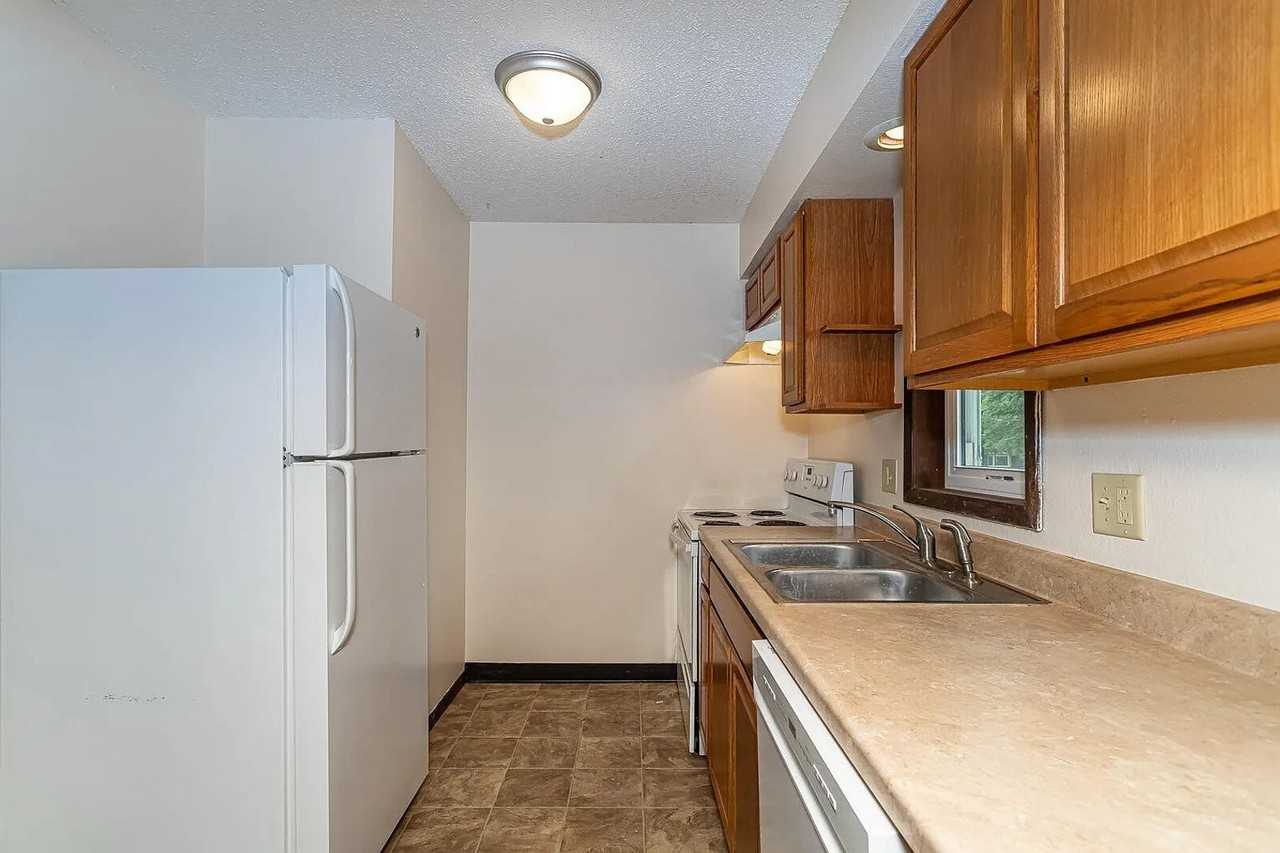 1009 North Dakota Ave - Photo 4 of 30