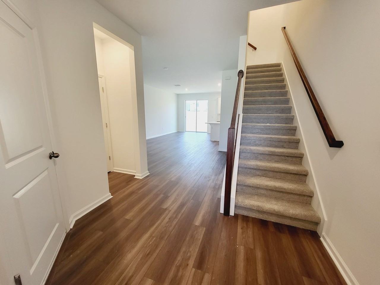 1184 Lakeshore Breeze Pl - Photo 3 of 18