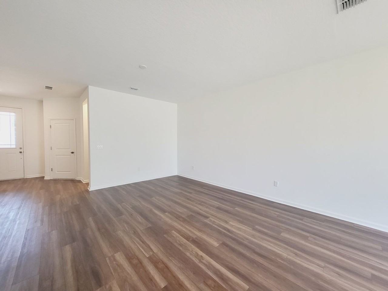 1184 Lakeshore Breeze Pl - Photo 4 of 18