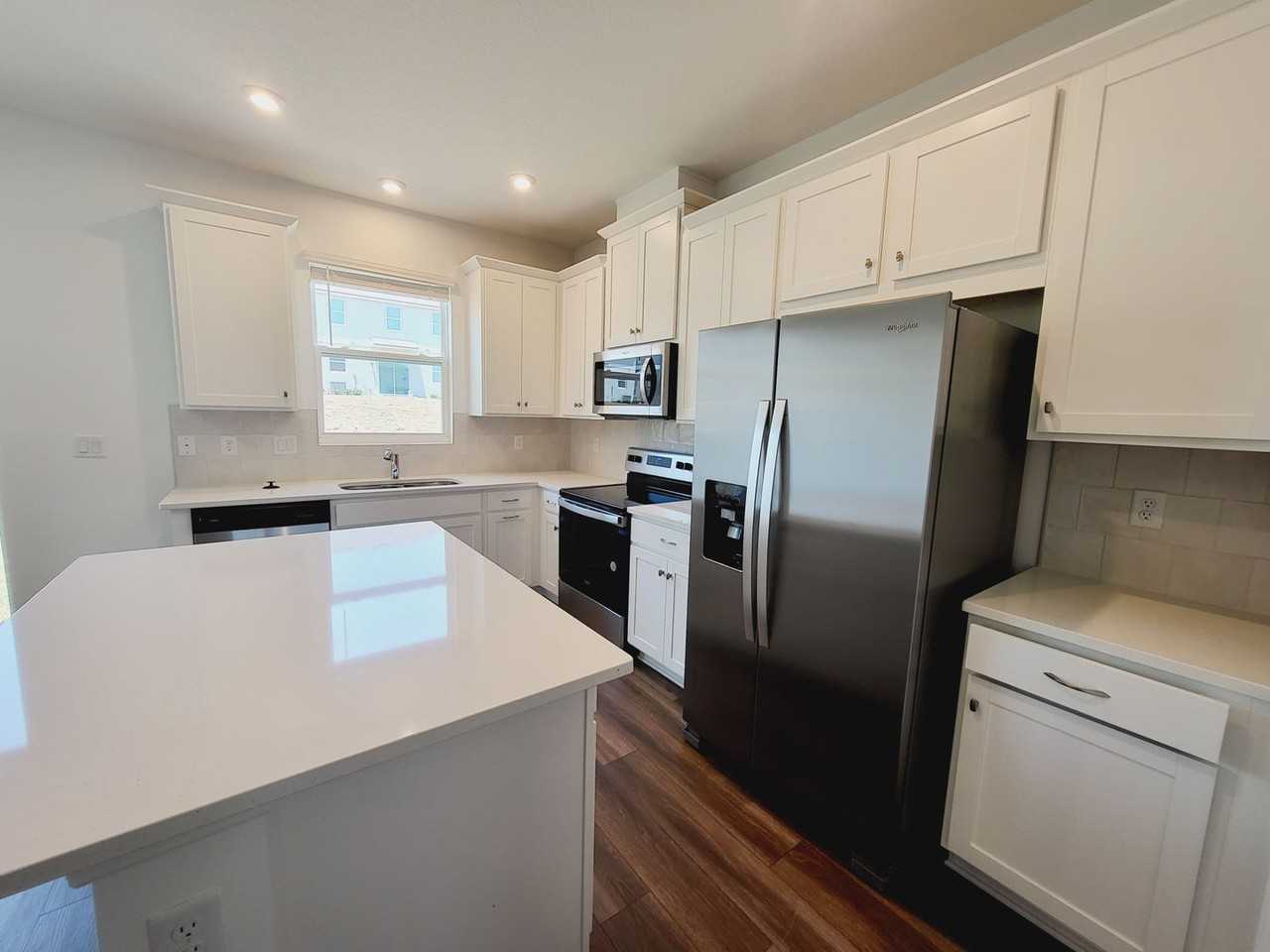 1184 Lakeshore Breeze Pl - Photo 6 of 18