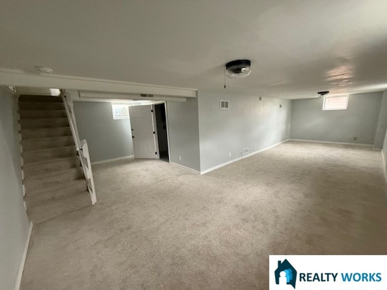 261 E Cherrywood Dr - Photo 7 of 12