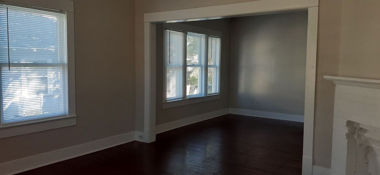 1325 Hurley Ave - Photo 6 of 24