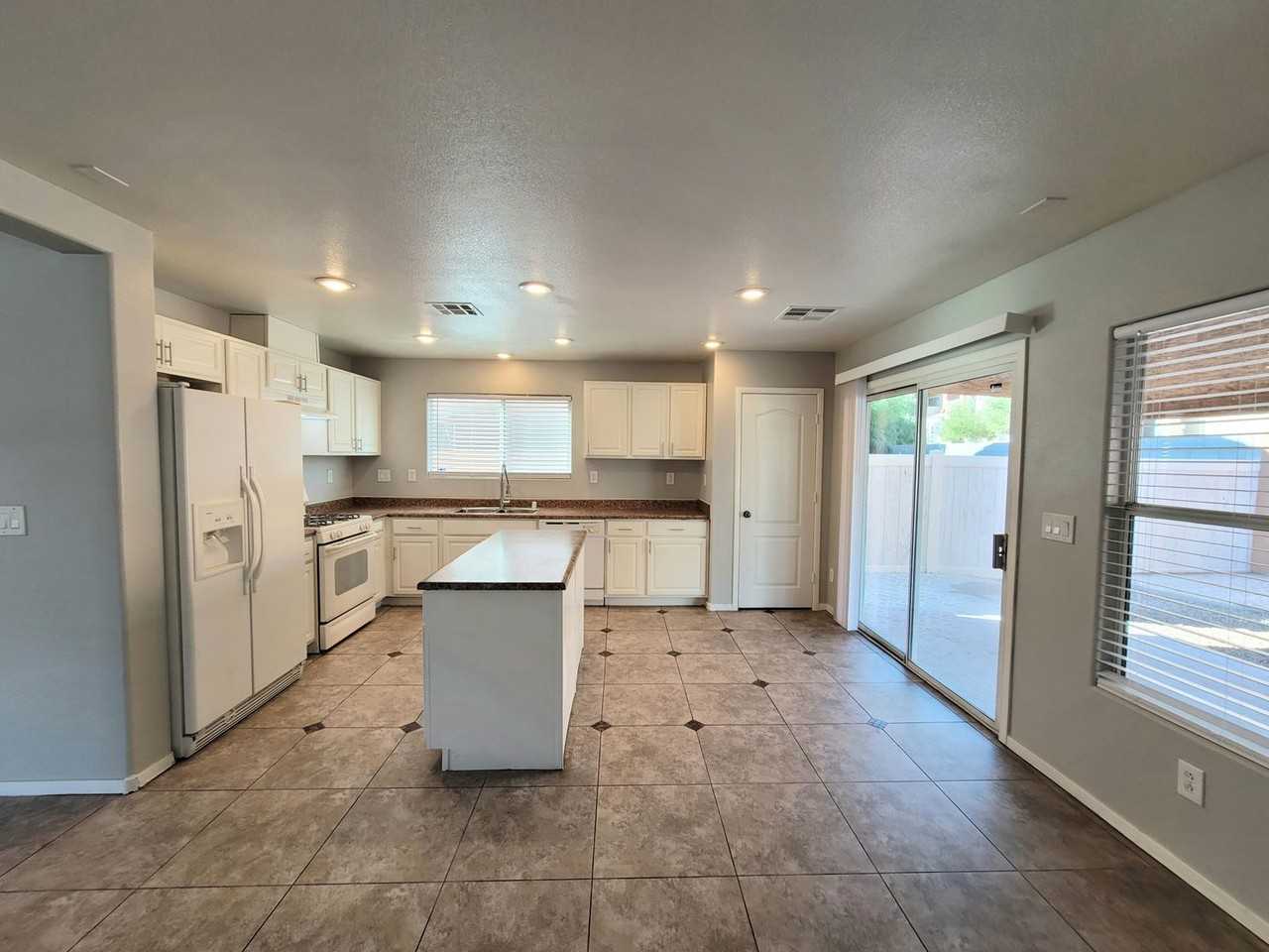 4098 Pistachio Nut Ave - Photo 6 of 29