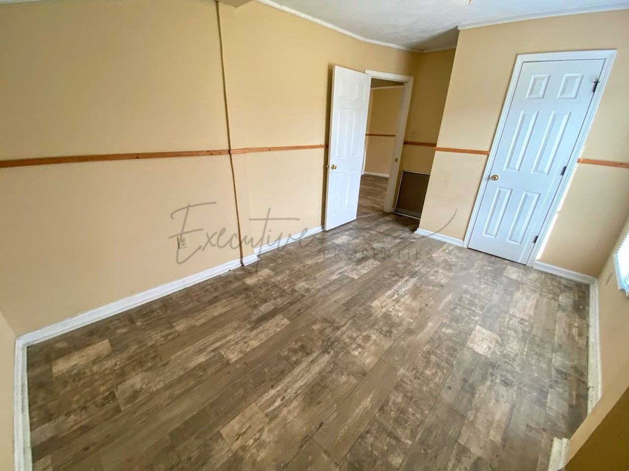 2701 Cline St - Photo 6 of 14