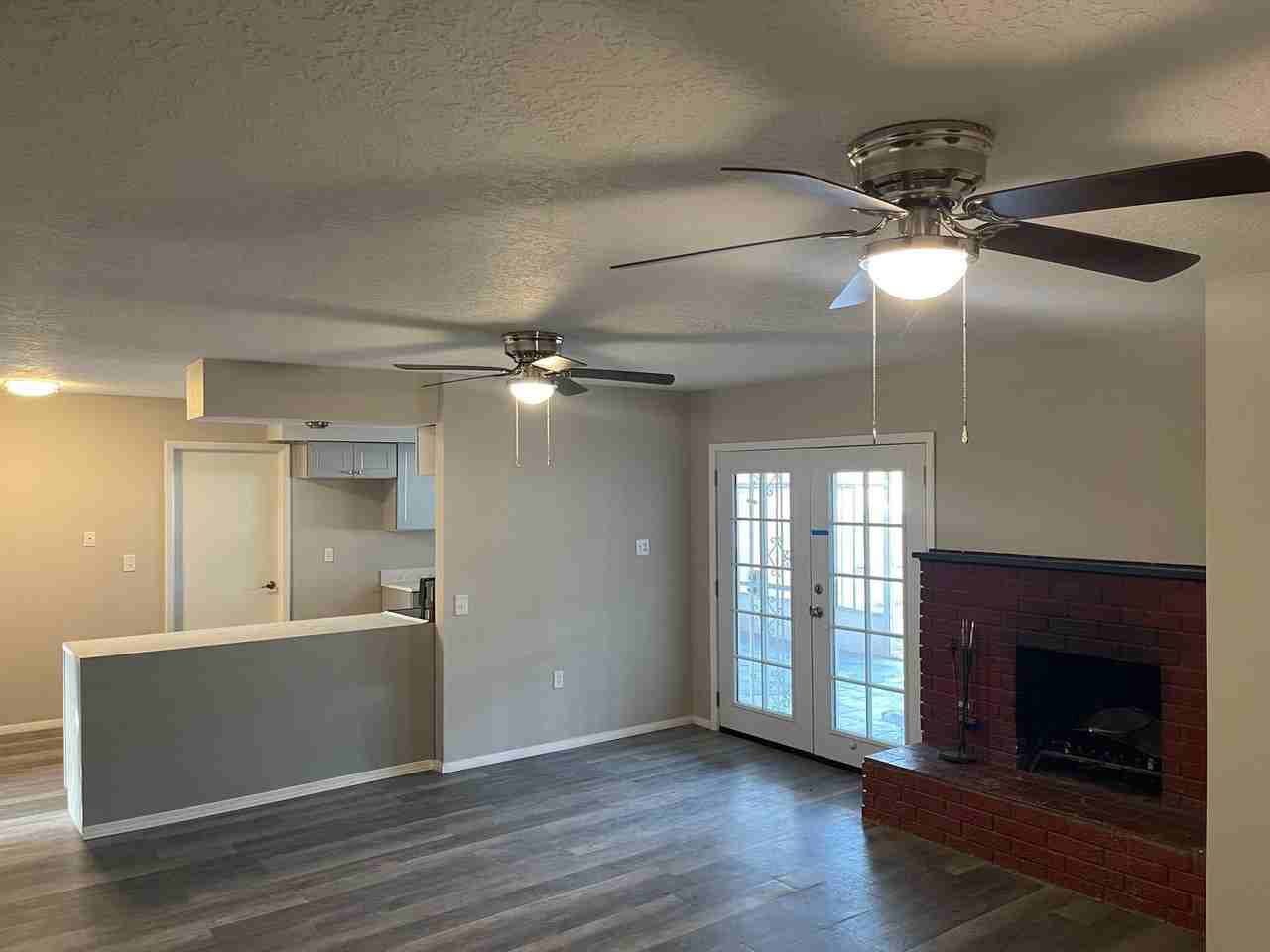4001 Wellesley Dr Ne - Photo 7 of 36