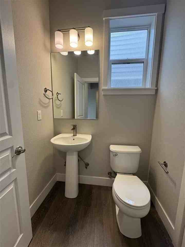 6566 Ne Rainsong Ln - Photo 3 of 21