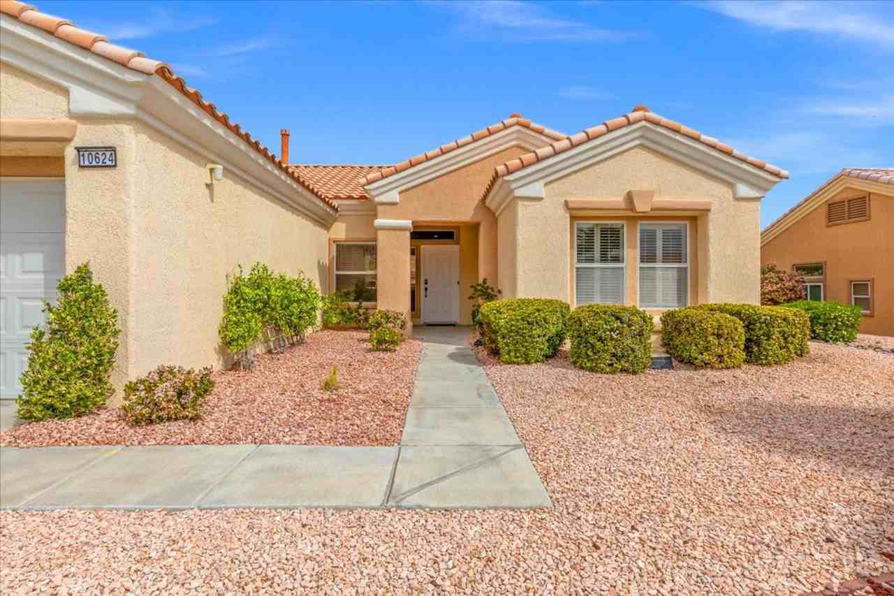 10624 Grand Cypress Ave - Photo 3 of 24