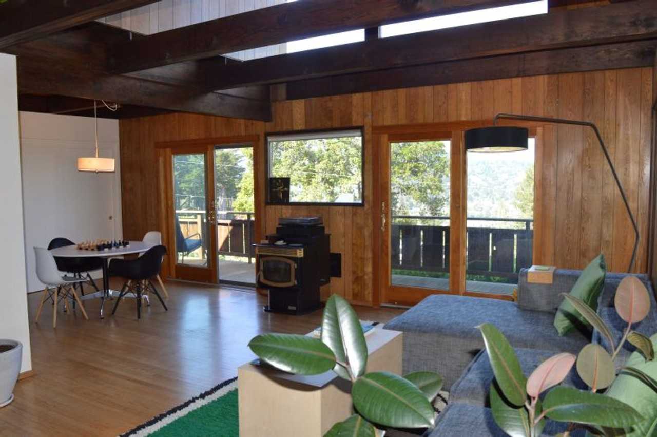 142 Harvard Ave - Photo 3 of 14