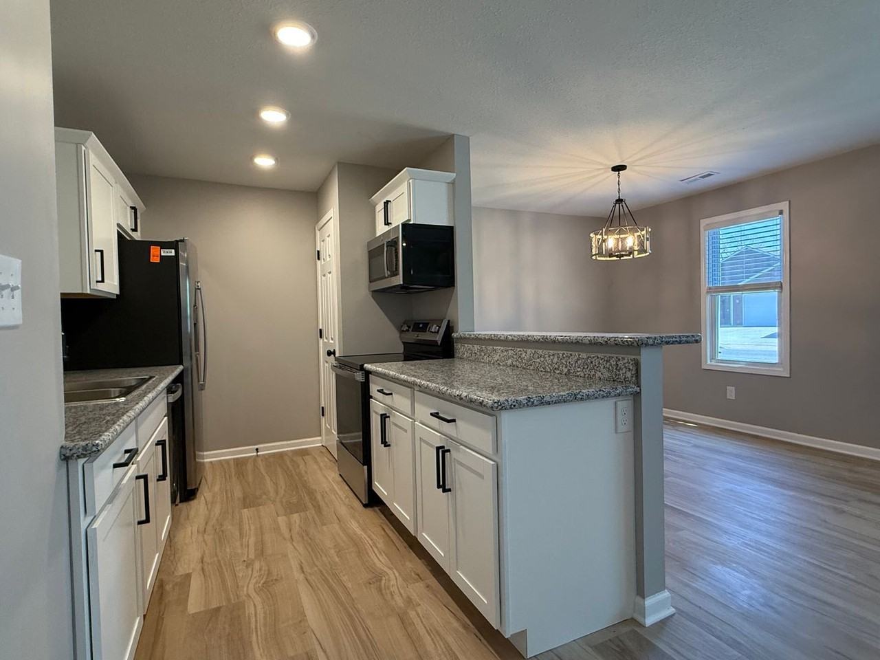 7117 Sw Wheatfield Ln - Photo 2 of 20