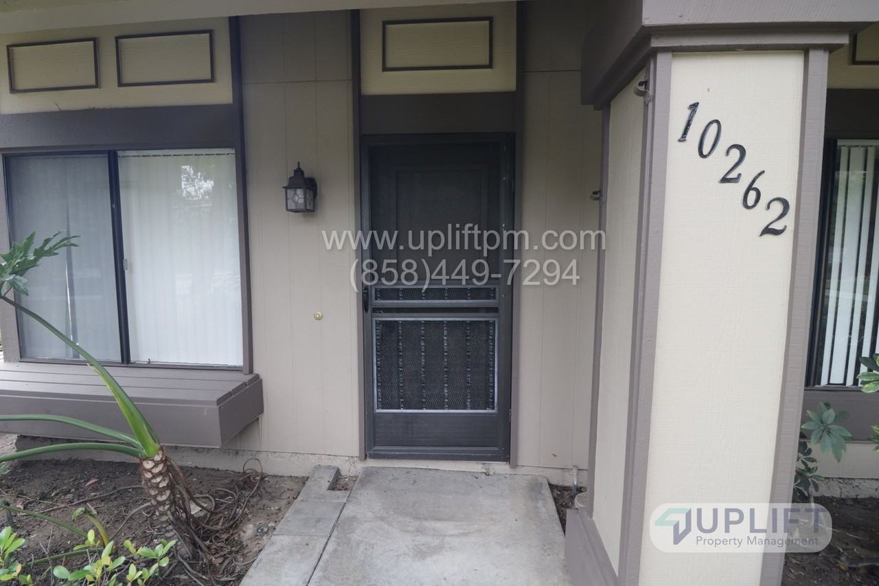 10262 Mirabel Ln - Photo 2 of 30