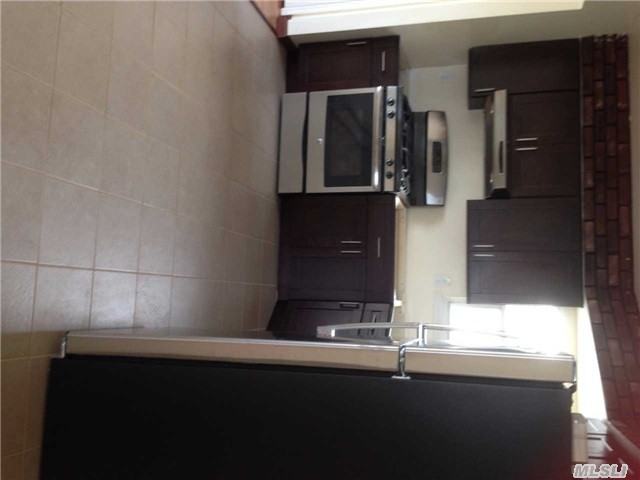 2614 8th Ave - Photo 2 of 8