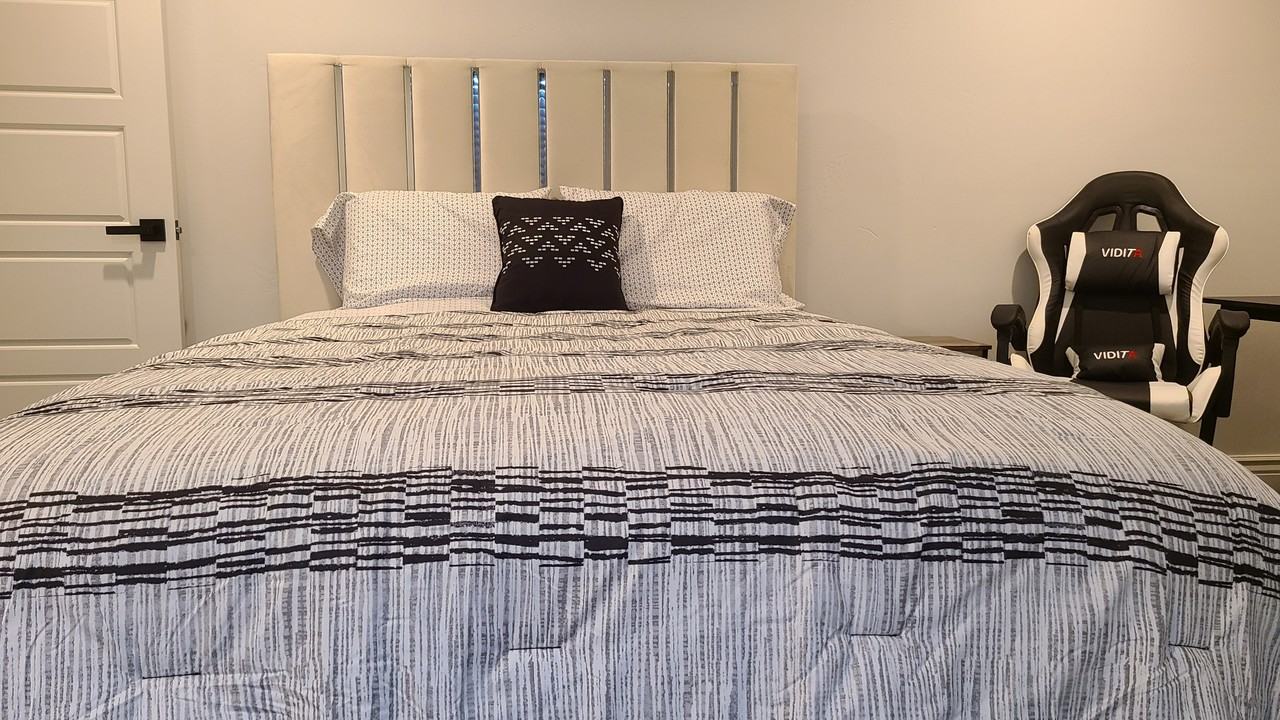 1688 Palm Springs Dr #NA - Photo 7 of 18