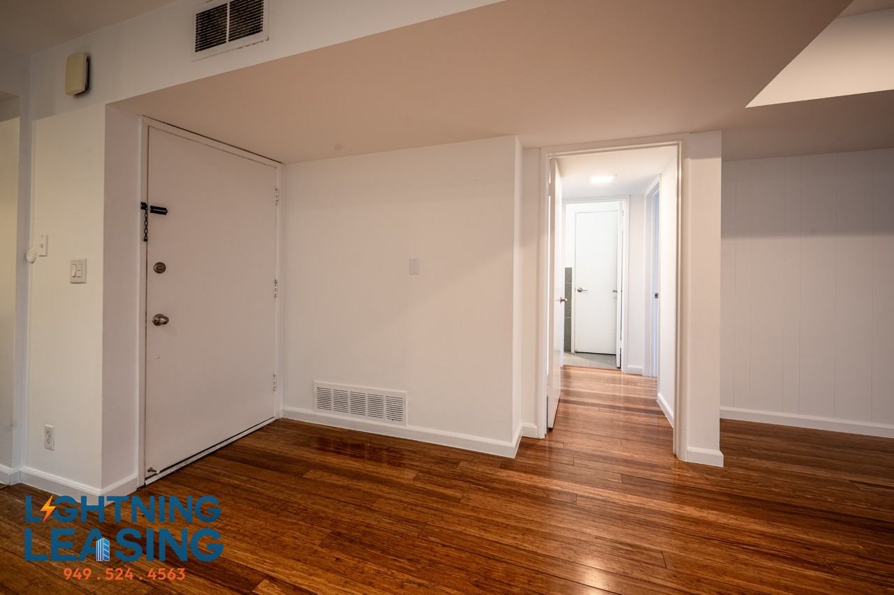 1210 Horn Ave #303D - Photo 7 of 14