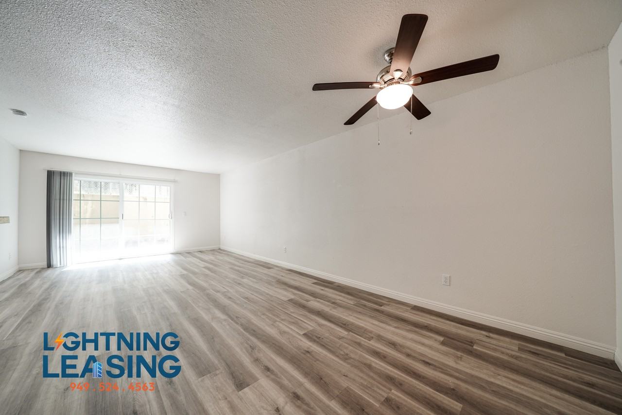 2750 Riverside Dr #3-319D - Photo 2 of 23