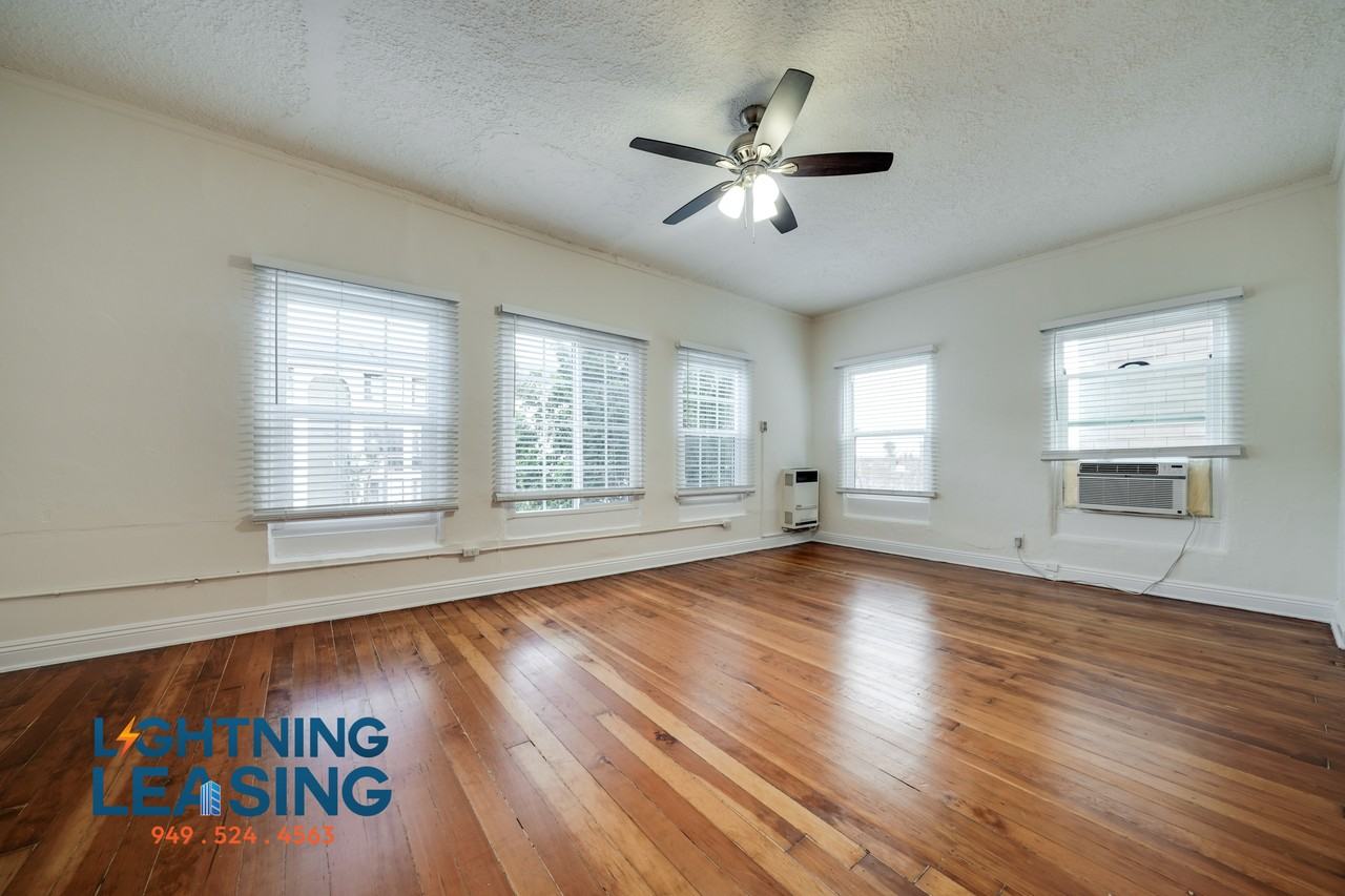 927 S Bonnie Brae St #18A - Photo 3 of 30