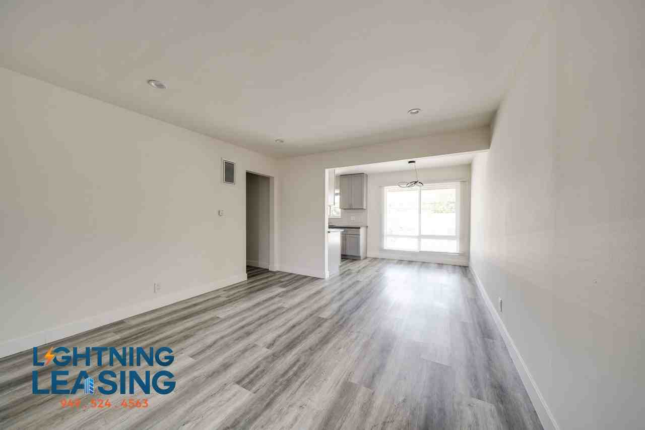 531 E Arbor Vitae St #6D - Photo 2 of 26