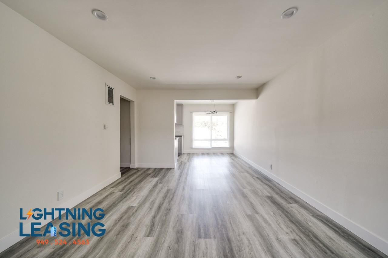 531 E Arbor Vitae St #6D - Photo 4 of 26