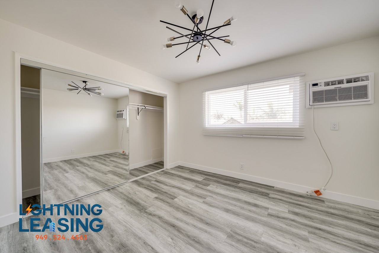 531 E Arbor Vitae St #6D - Photo 5 of 26