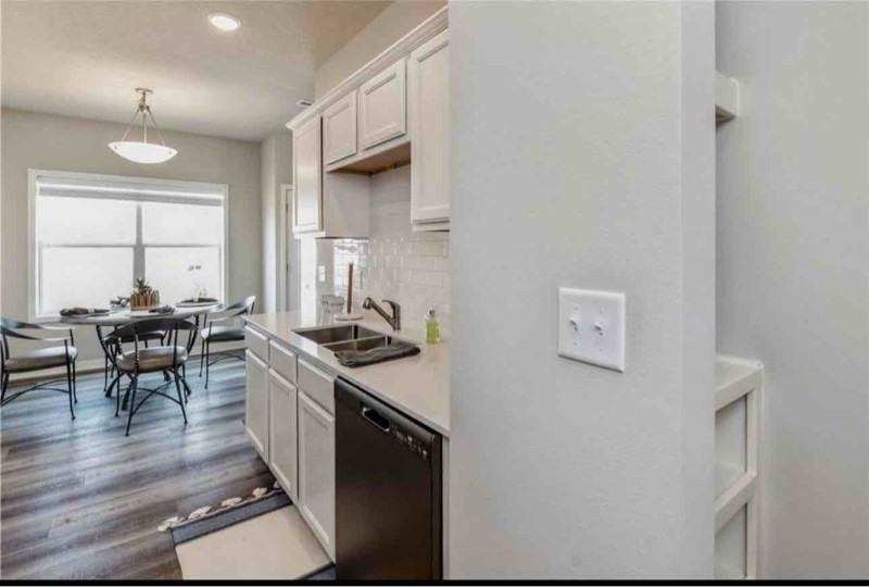 203 Ne Whitetail Ln - Photo 3 of 17