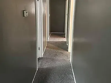 20270 Hollywood St - Photo 5 of 9