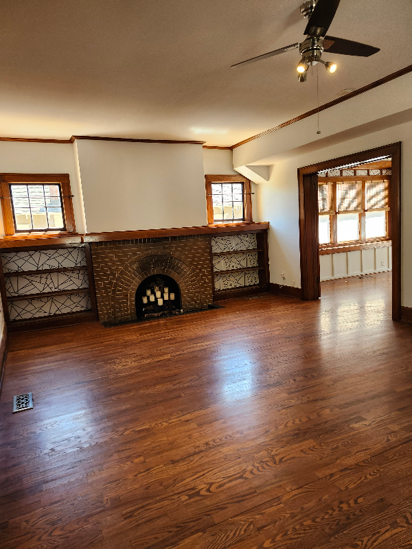 208 Nw 22nd St - Photo 2 of 20