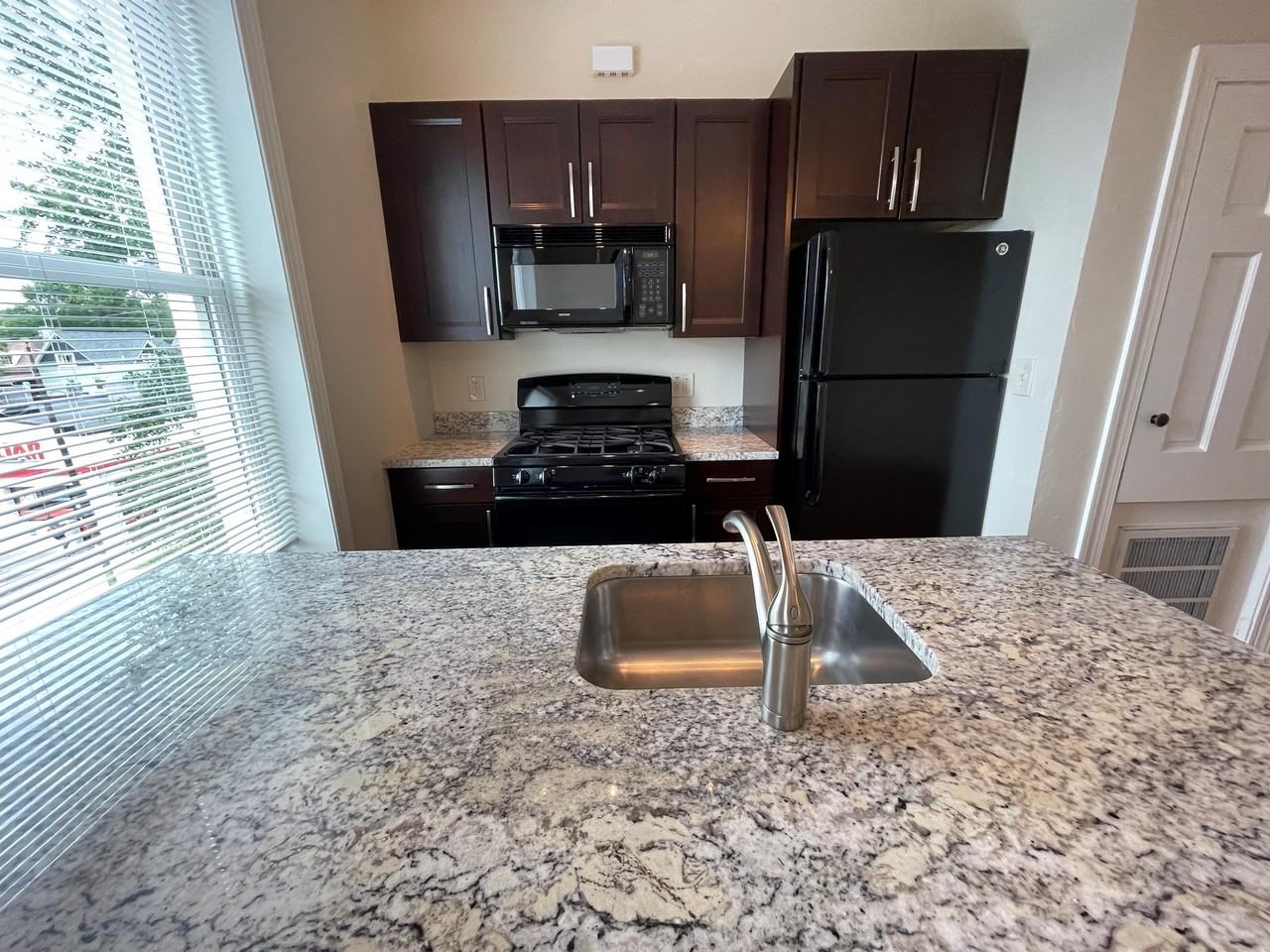 Penn 5171 - Photo 4 of 28